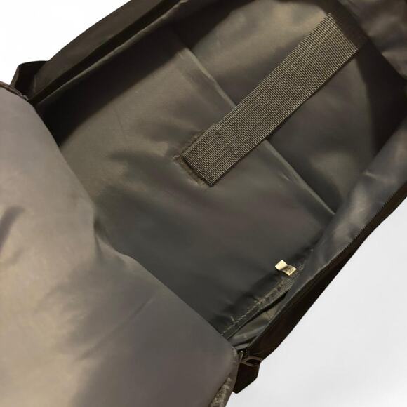 Black and white double black - Picture 3 of 4